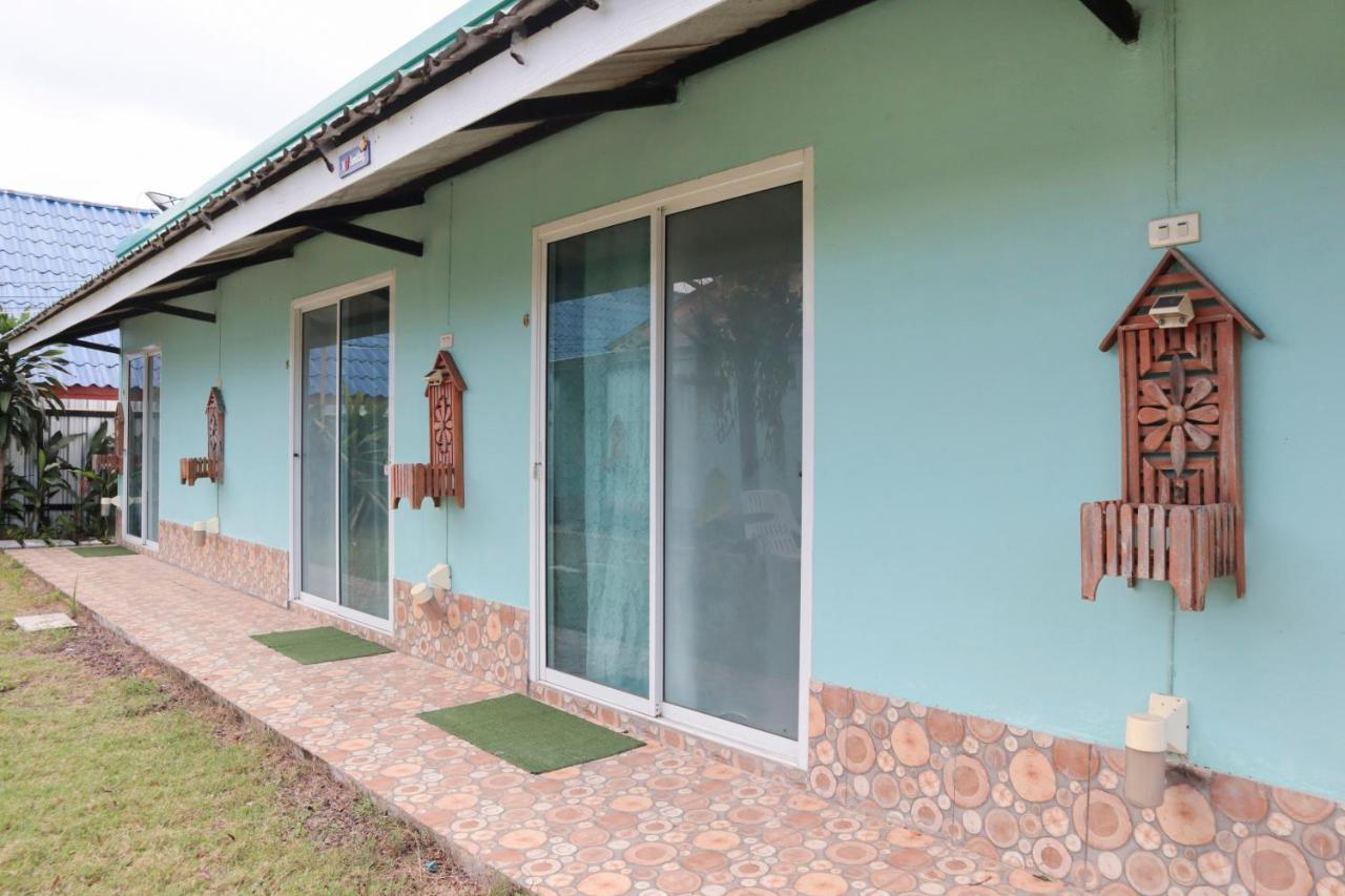 Oyo 1029 Os Rooms Nai Yang Beach Exteriör bild