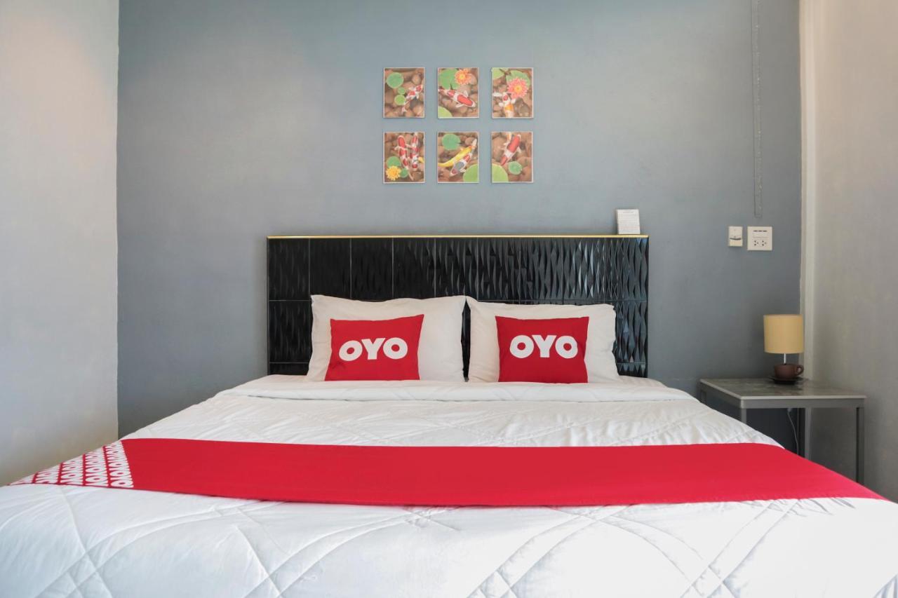Oyo 1029 Os Rooms Nai Yang Beach Exteriör bild