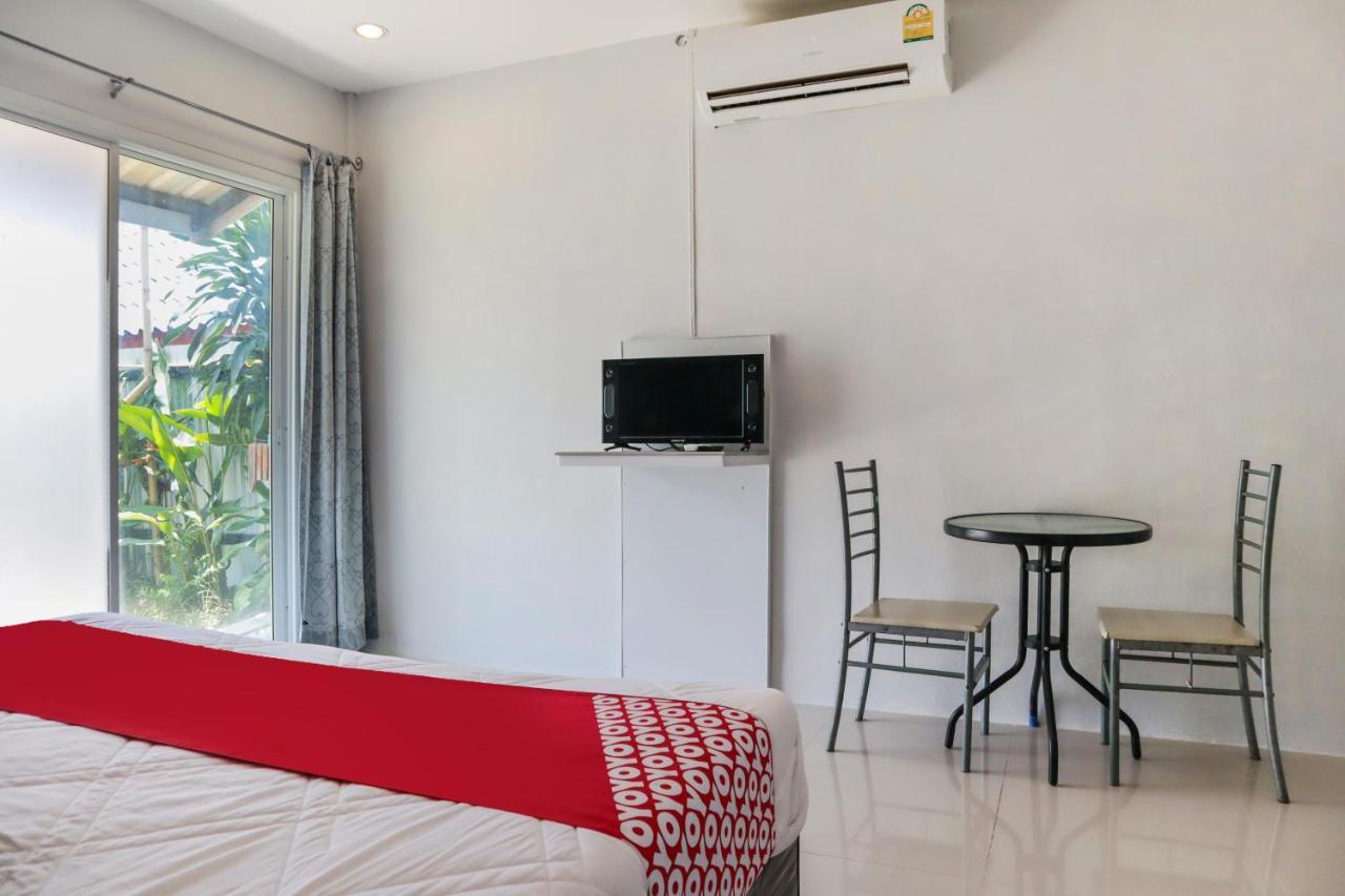Oyo 1029 Os Rooms Nai Yang Beach Exteriör bild